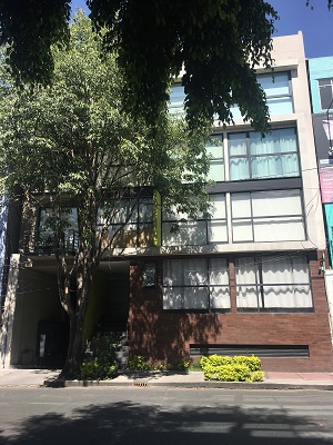 Suri Bienes Raíces - Departamento en venta la colonia Del Valle de 79 metros, super ubicado, muy cuidado, edad cinco años