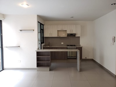 Suri Bienes Raíces - Departamento en venta la colonia Del Valle de 79 metros, super ubicado, muy cuidado, edad cinco años