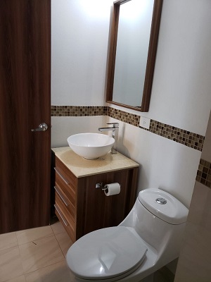 Suri Bienes Raíces - Departamento en venta la colonia Del Valle de 79 metros, super ubicado, muy cuidado, edad cinco años